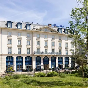 https://le-plessis-grand.fr-paris.fr
